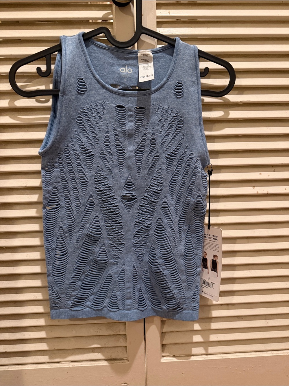 ALO Yoga Vixen Fitted Muscle Tank in Saltwater Heather